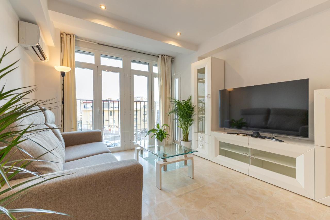 Charming 3 Bedroom Apartment At Triana Center By Oui Sevilla Eksteriør billede